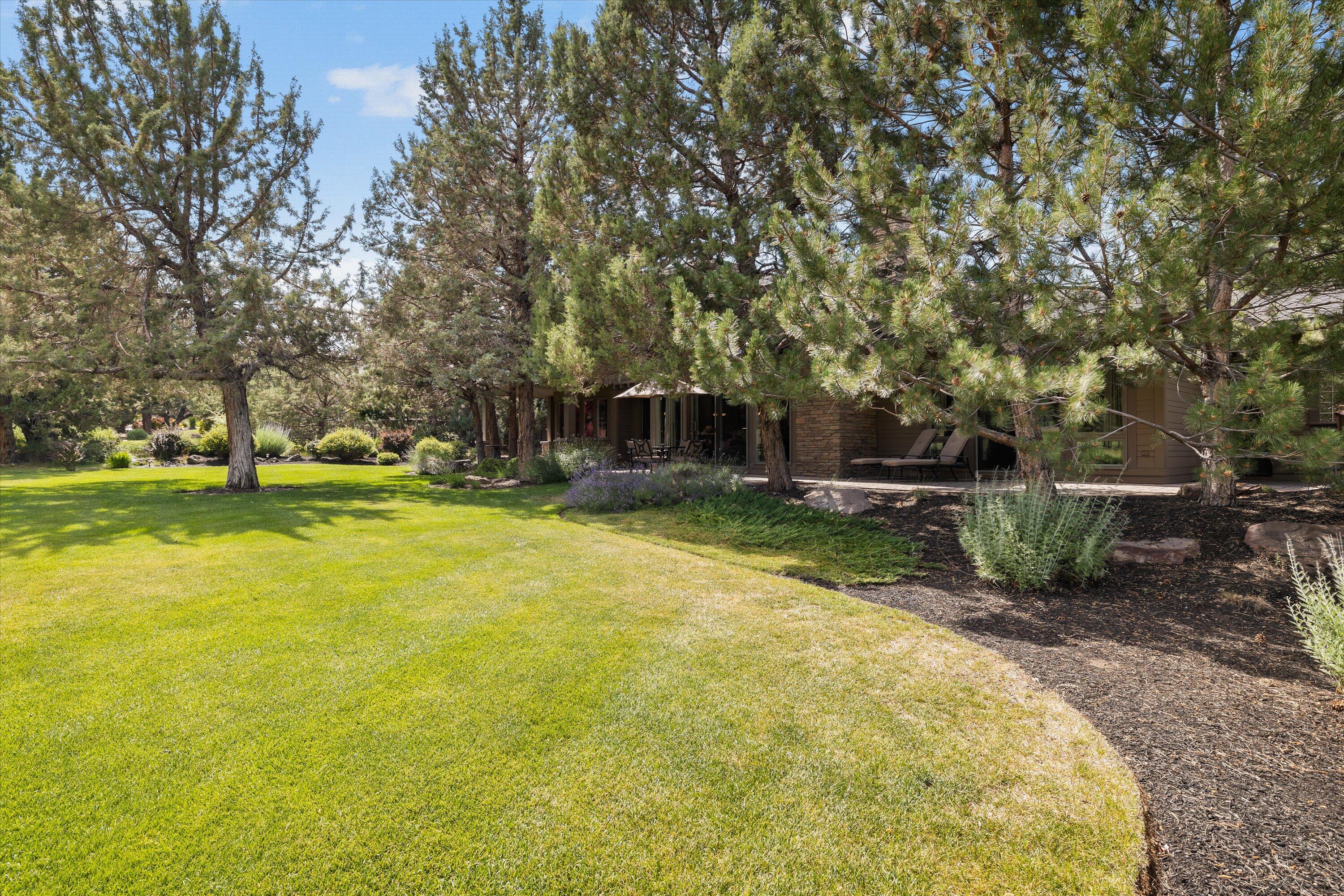 Eagle Crest - Residential