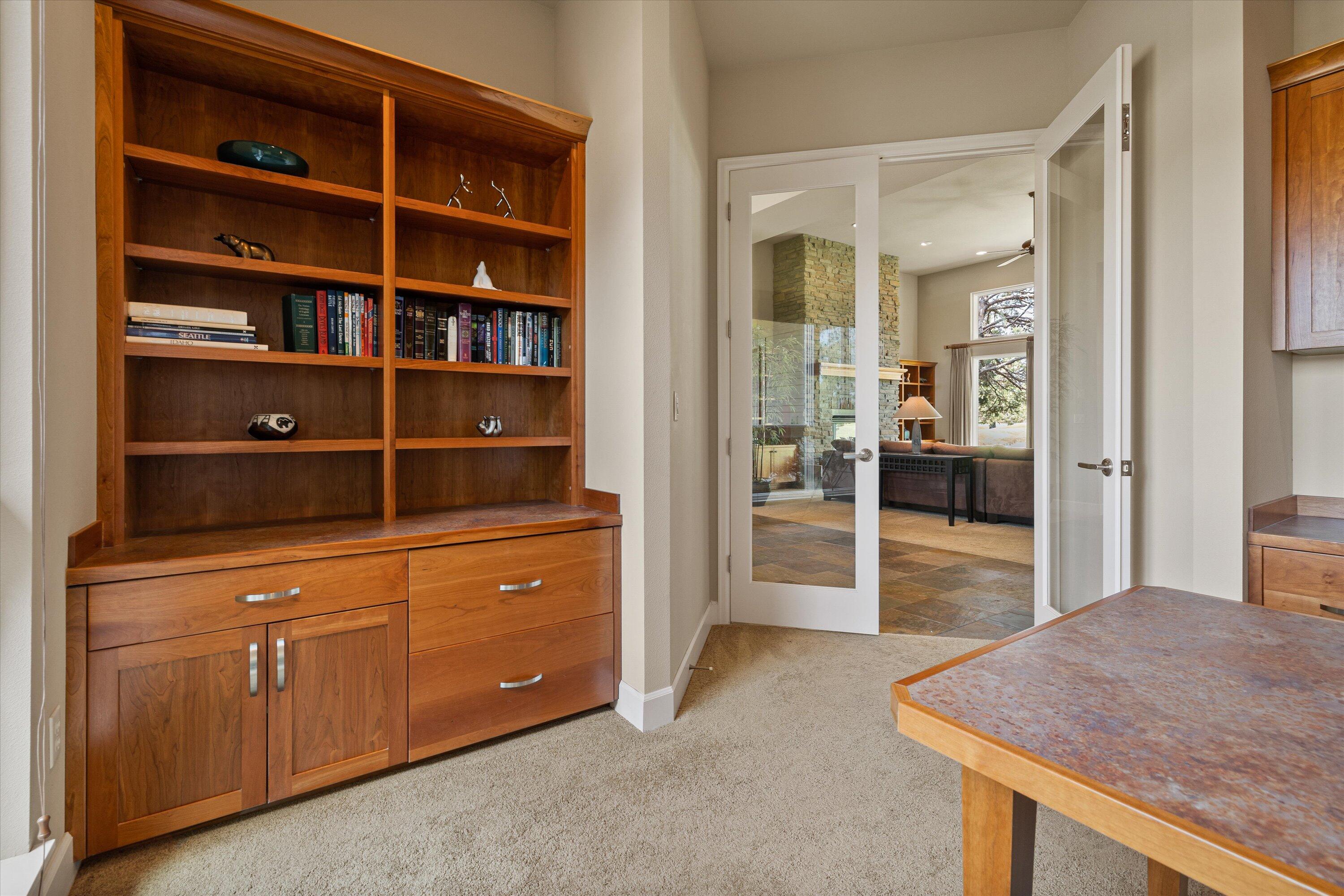 Eagle Crest - Residential