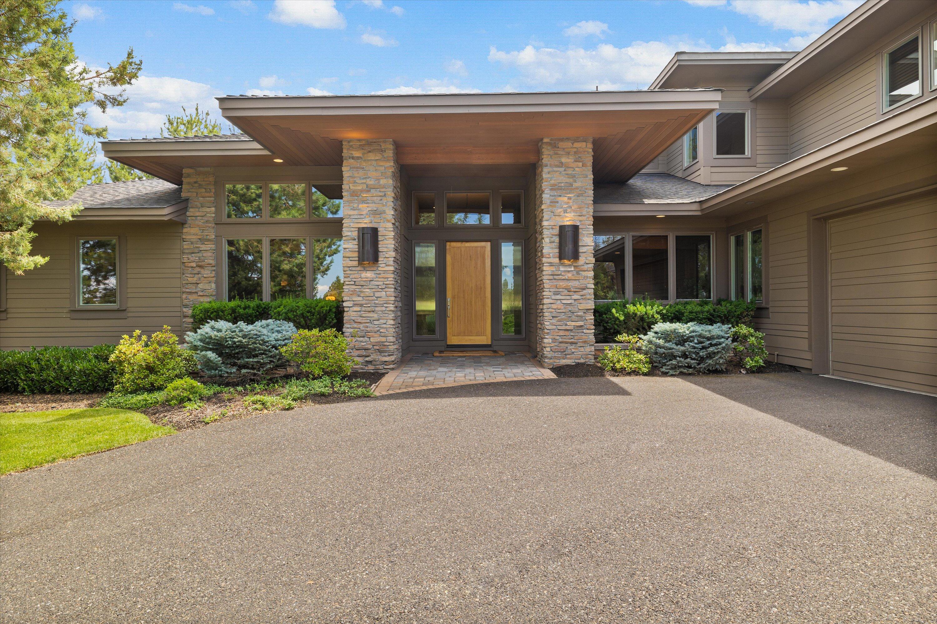 Eagle Crest - Residential