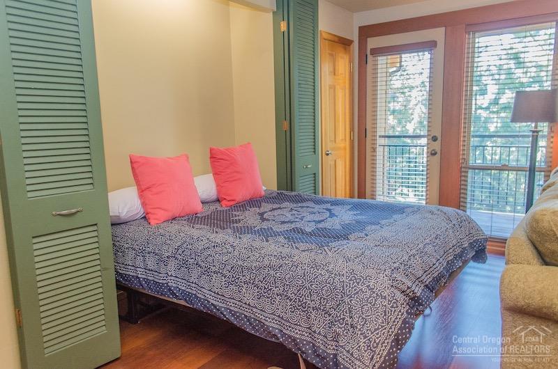 Inn Of The 7th - Residential