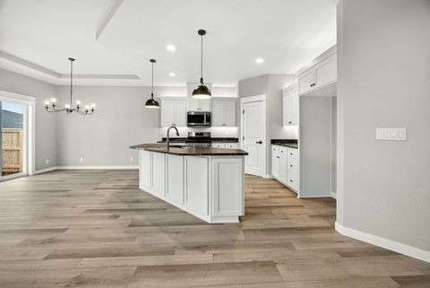 Tiny photo for 3735 Carlin Drive, Medford, OR 97504 (MLS # 220211976)