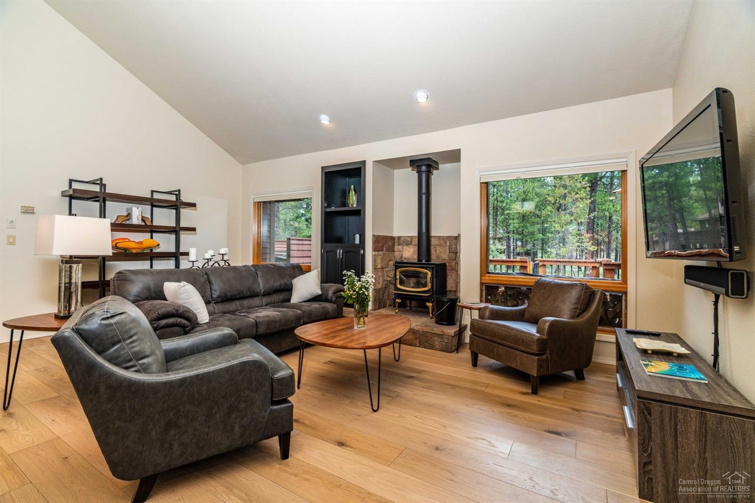 Fairway Point Villag - Residential