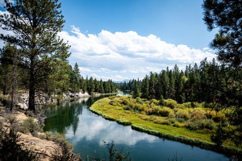 Tiny photo for 51785 Jubilee Pine Dr Dr, La Pine, OR 97739 (MLS # 220215592)