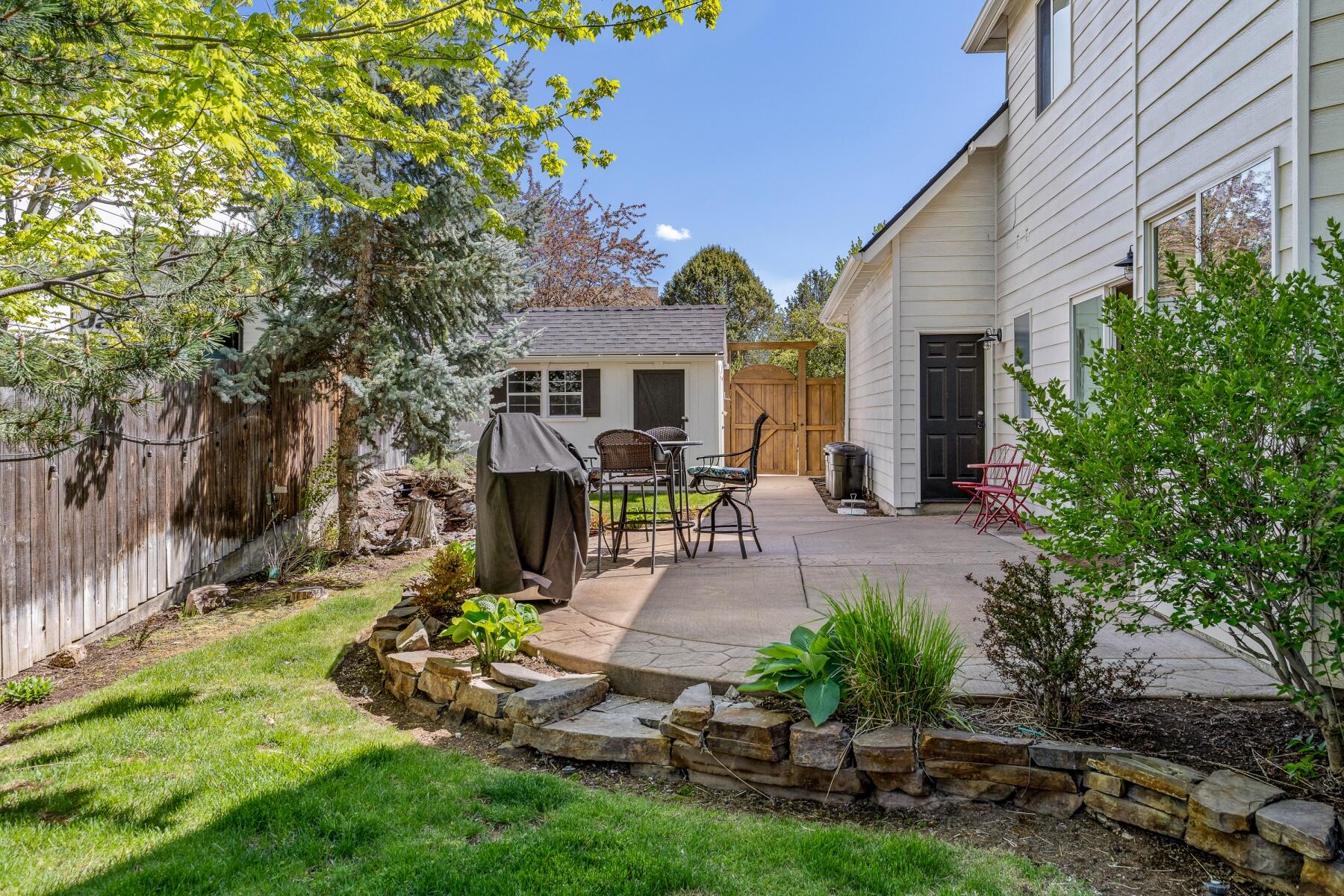 Hollow Pine Estate - Residential