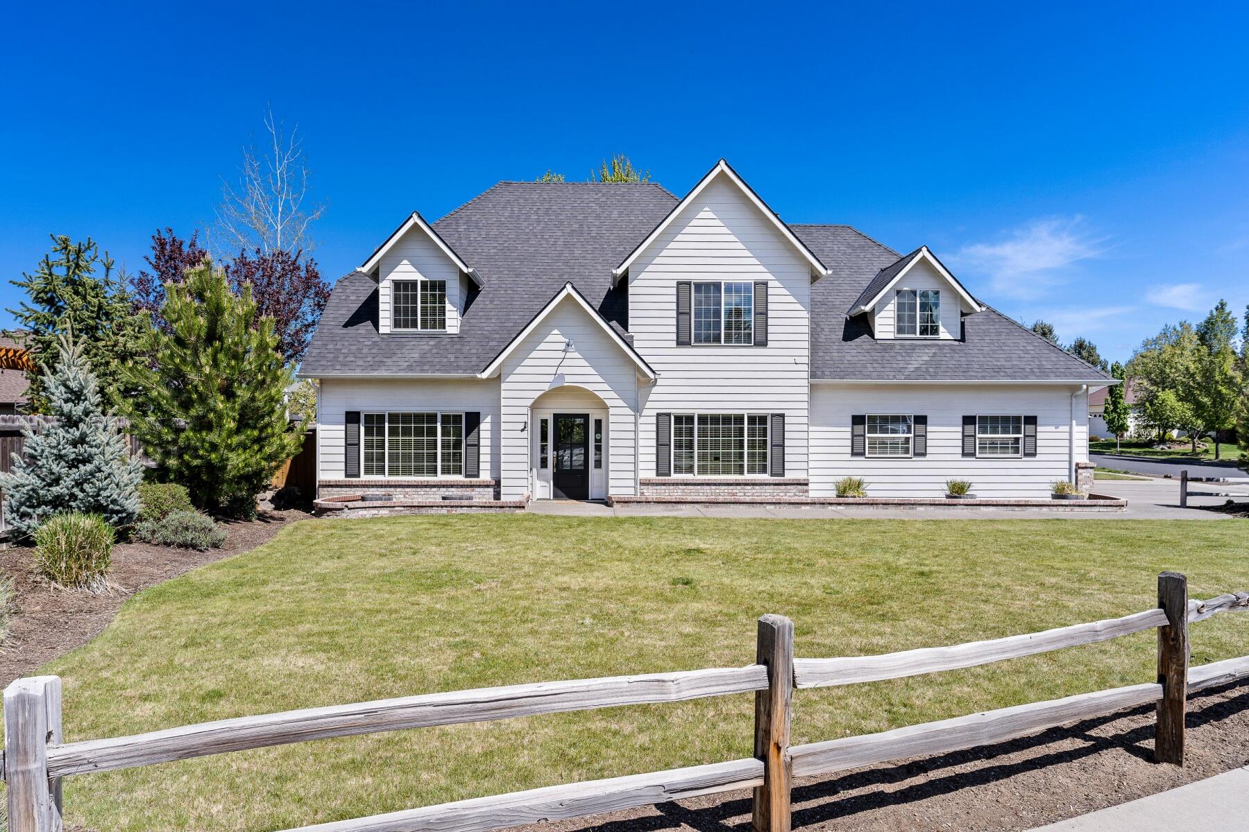 Hollow Pine Estate - Residential