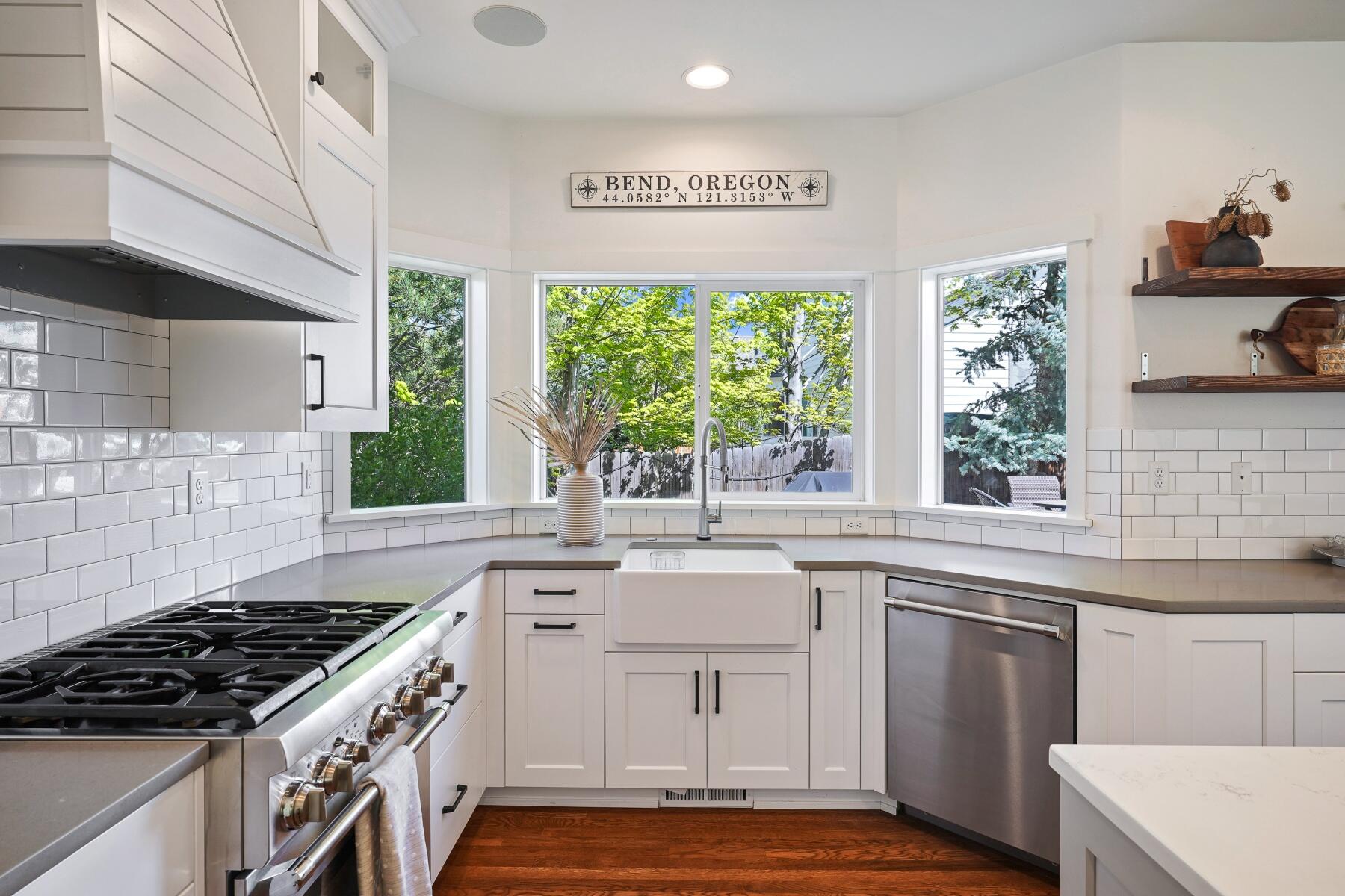 Hollow Pine Estate - Residential