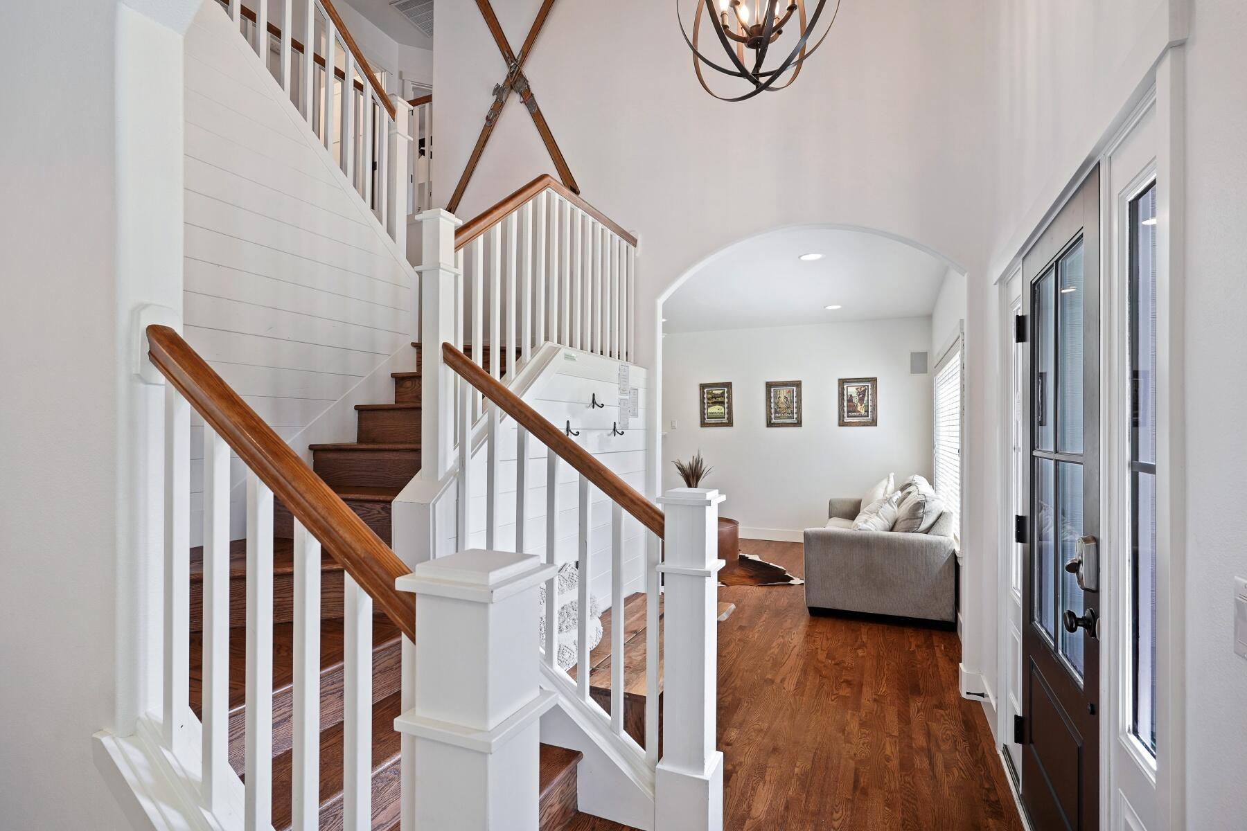 Hollow Pine Estate - Residential