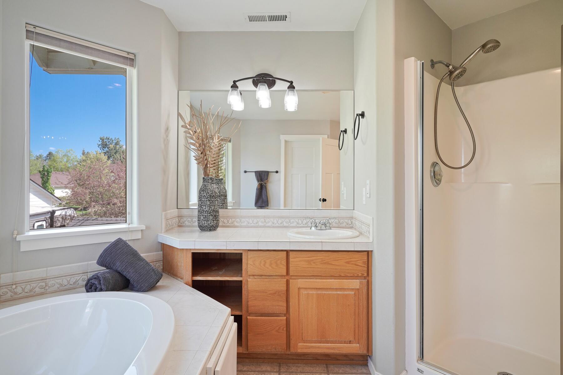 Hollow Pine Estate - Residential