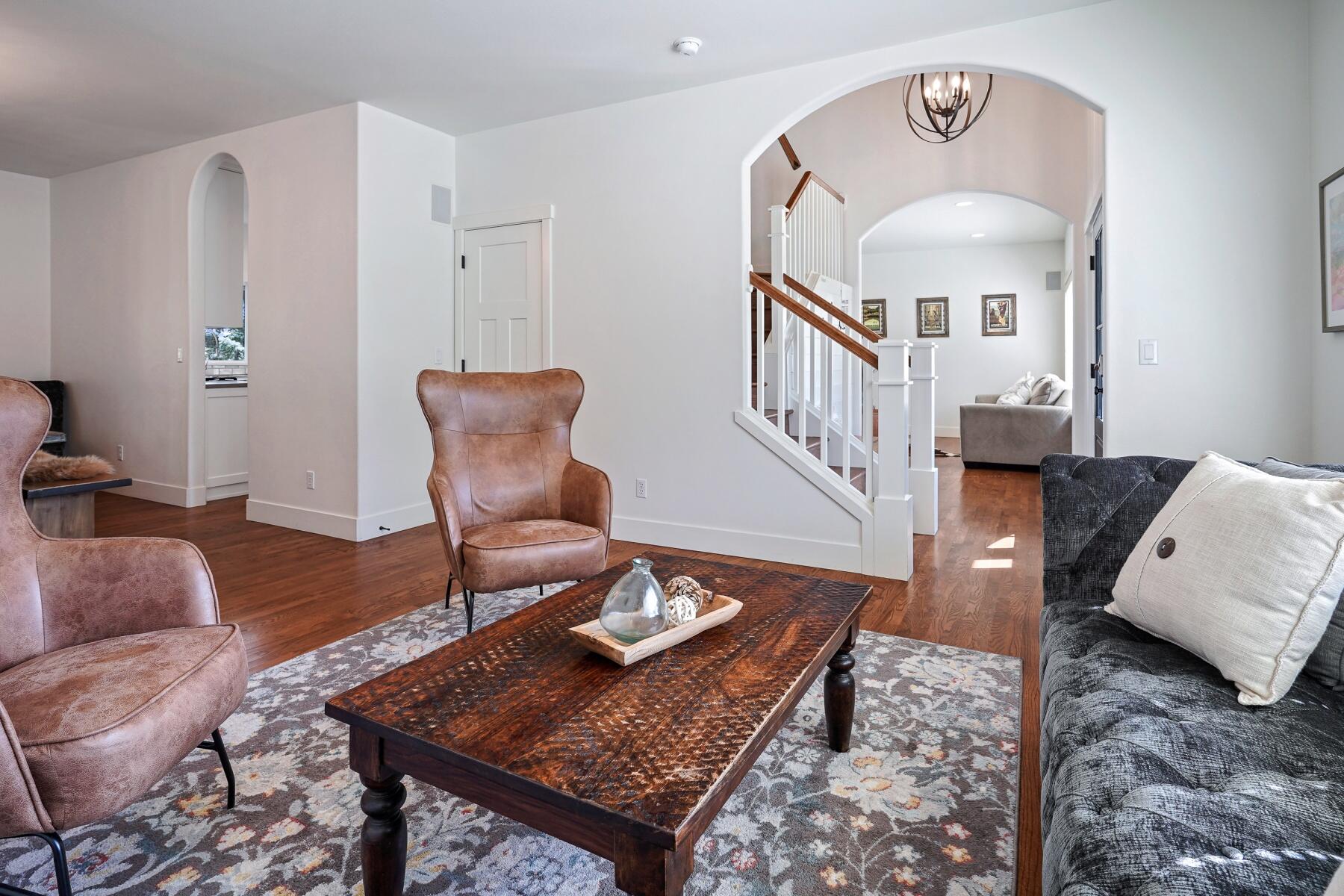 Hollow Pine Estate - Residential