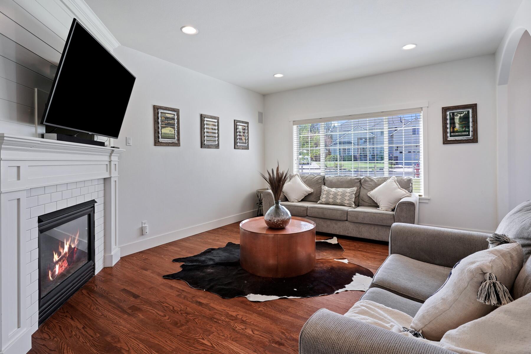 Hollow Pine Estate - Residential