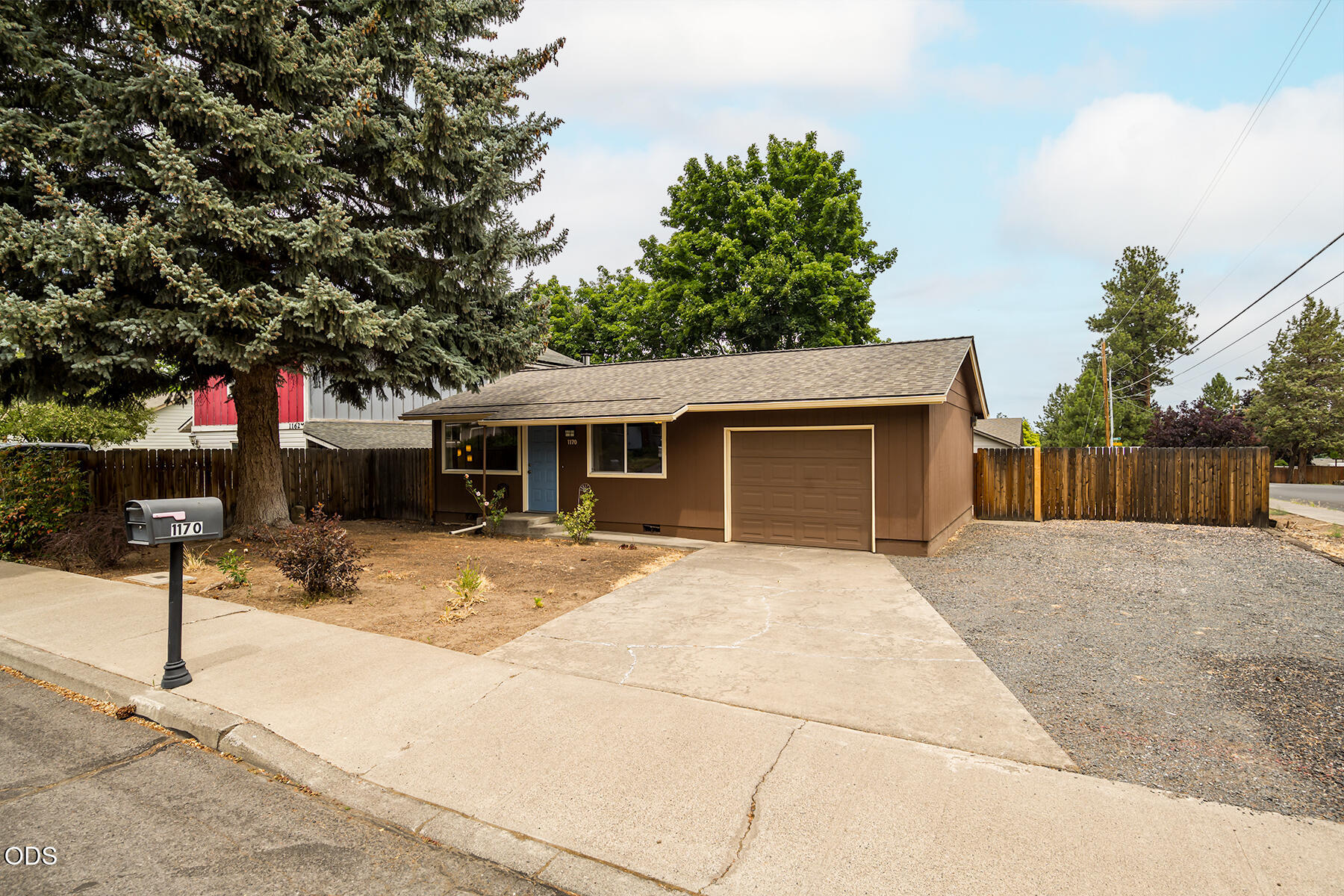 1170 NE Ulysses Drive