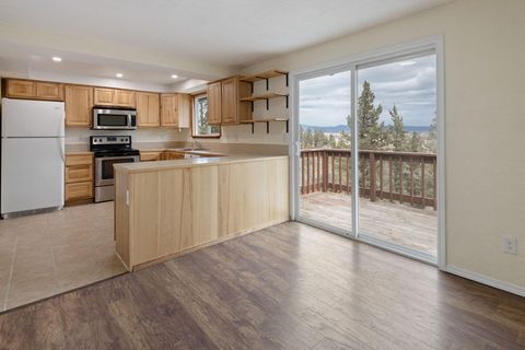 Tiny photo for 2158 NW Century Drive, Prineville, OR 97754 (MLS # 220221345)
