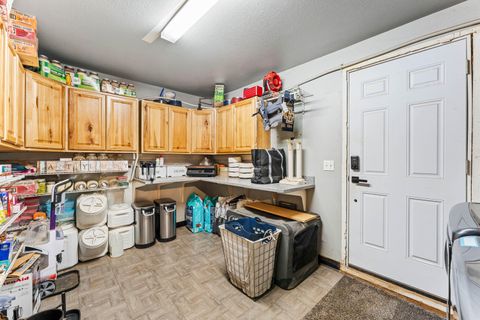 Tiny photo for 1492 Crooks Creek Road, Selma, OR 97538 (MLS # 220213983)