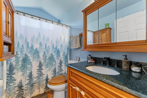 Tiny photo for 1492 Crooks Creek Road, Selma, OR 97538 (MLS # 220213983)