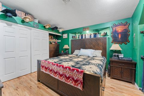 Tiny photo for 1492 Crooks Creek Road, Selma, OR 97538 (MLS # 220213983)