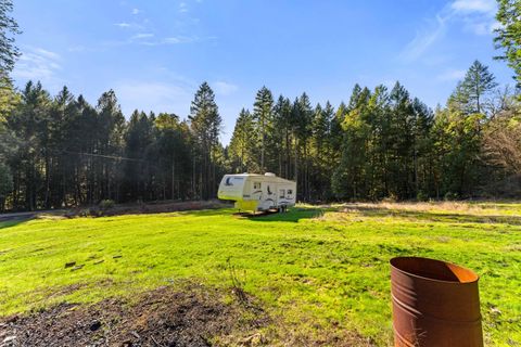 Tiny photo for 1492 Crooks Creek Road, Selma, OR 97538 (MLS # 220213983)