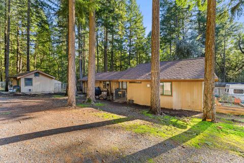 Tiny photo for 1492 Crooks Creek Road, Selma, OR 97538 (MLS # 220213983)