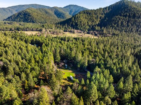 Tiny photo for 1492 Crooks Creek Road, Selma, OR 97538 (MLS # 220213983)