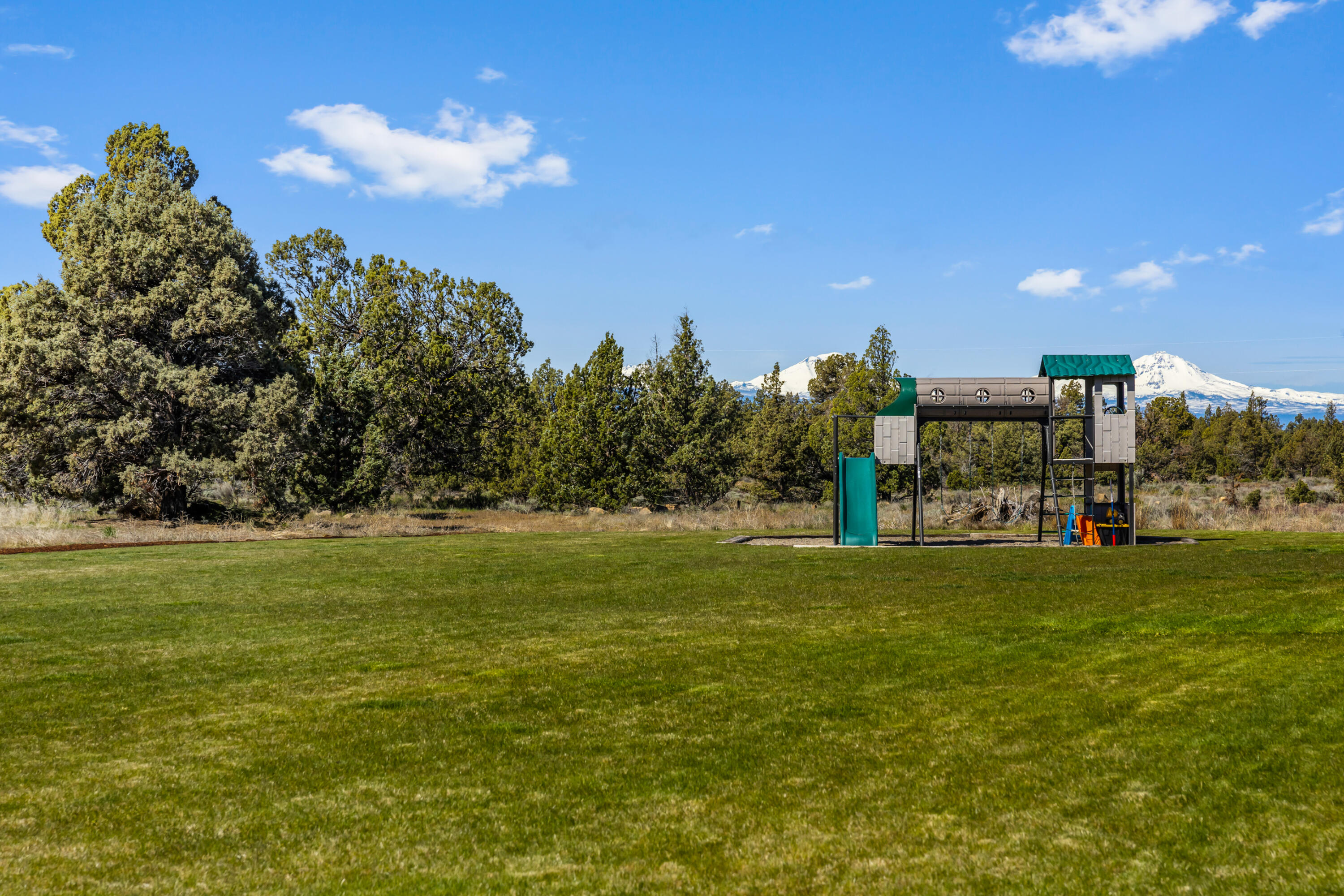 West Powell Butte Es - Residential