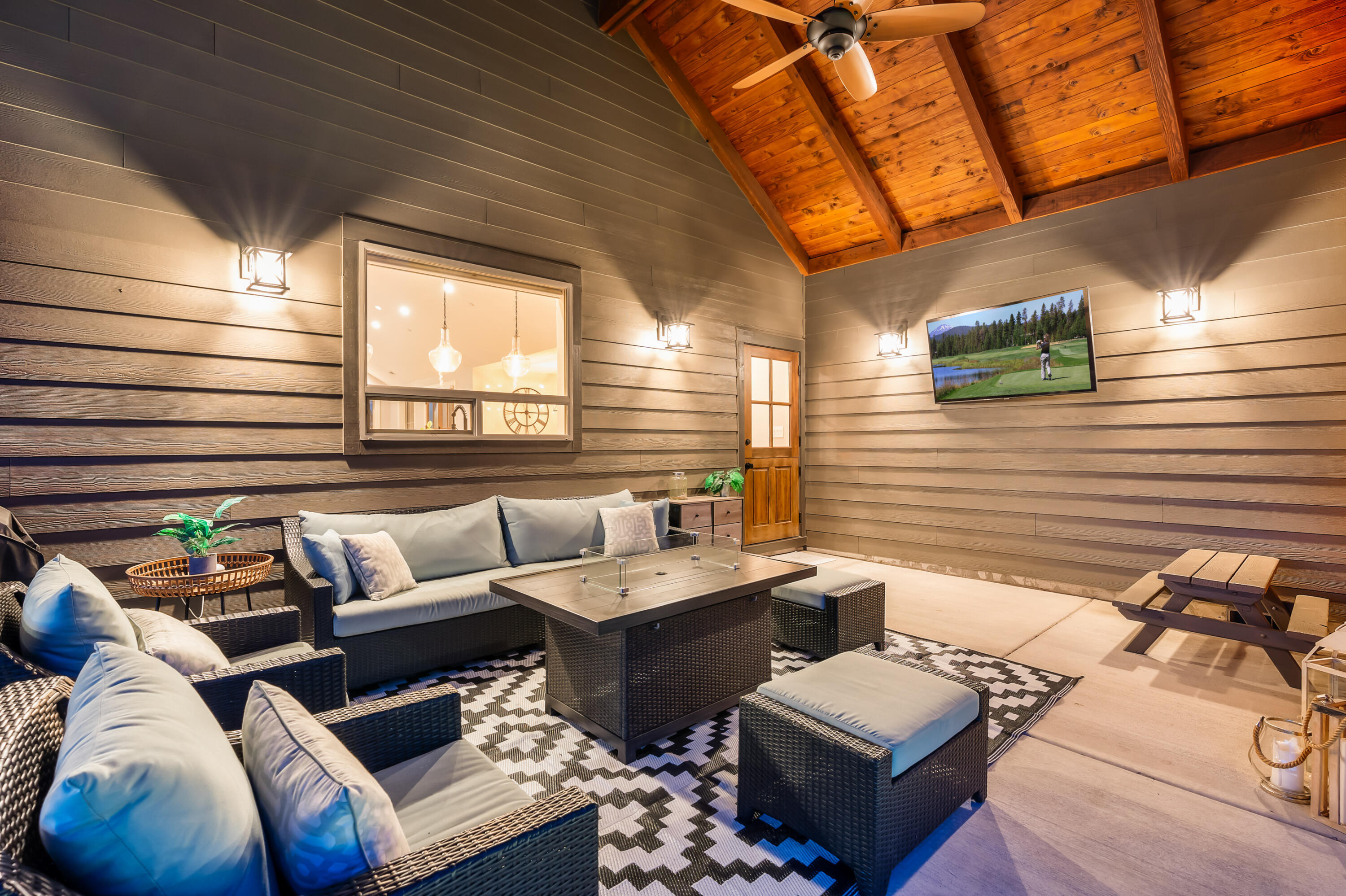 West Powell Butte Es - Residential