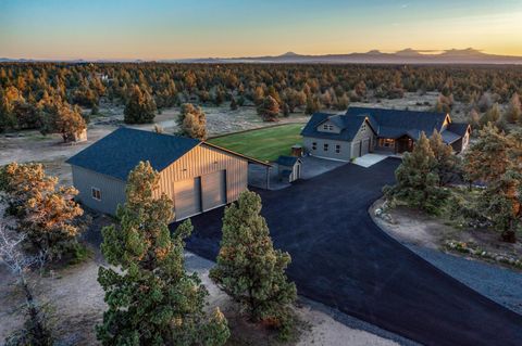 17816 SW Mount Saint Helens Drive Powell Butte OR 97753