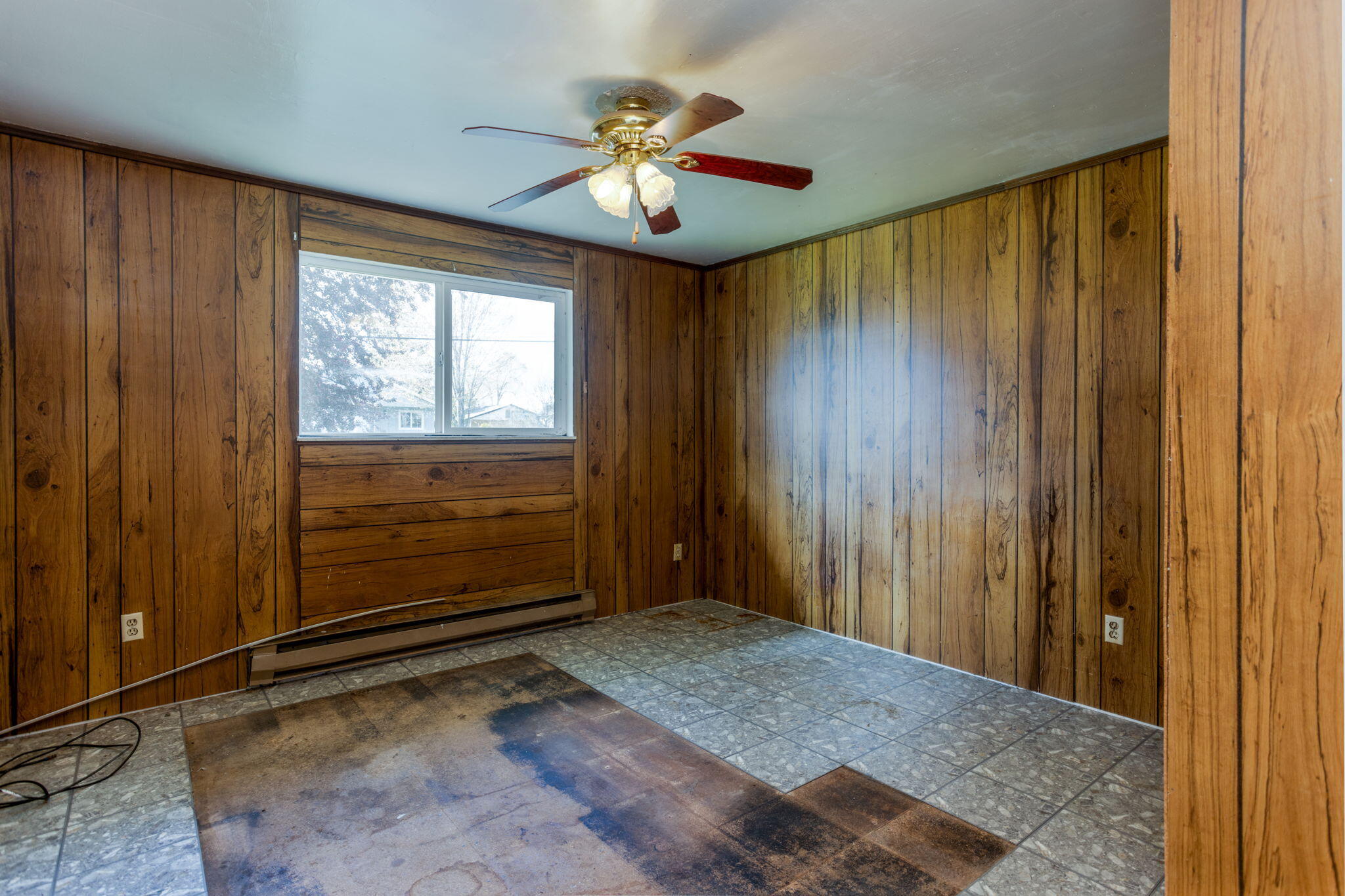 South Moreland Acres - Residential