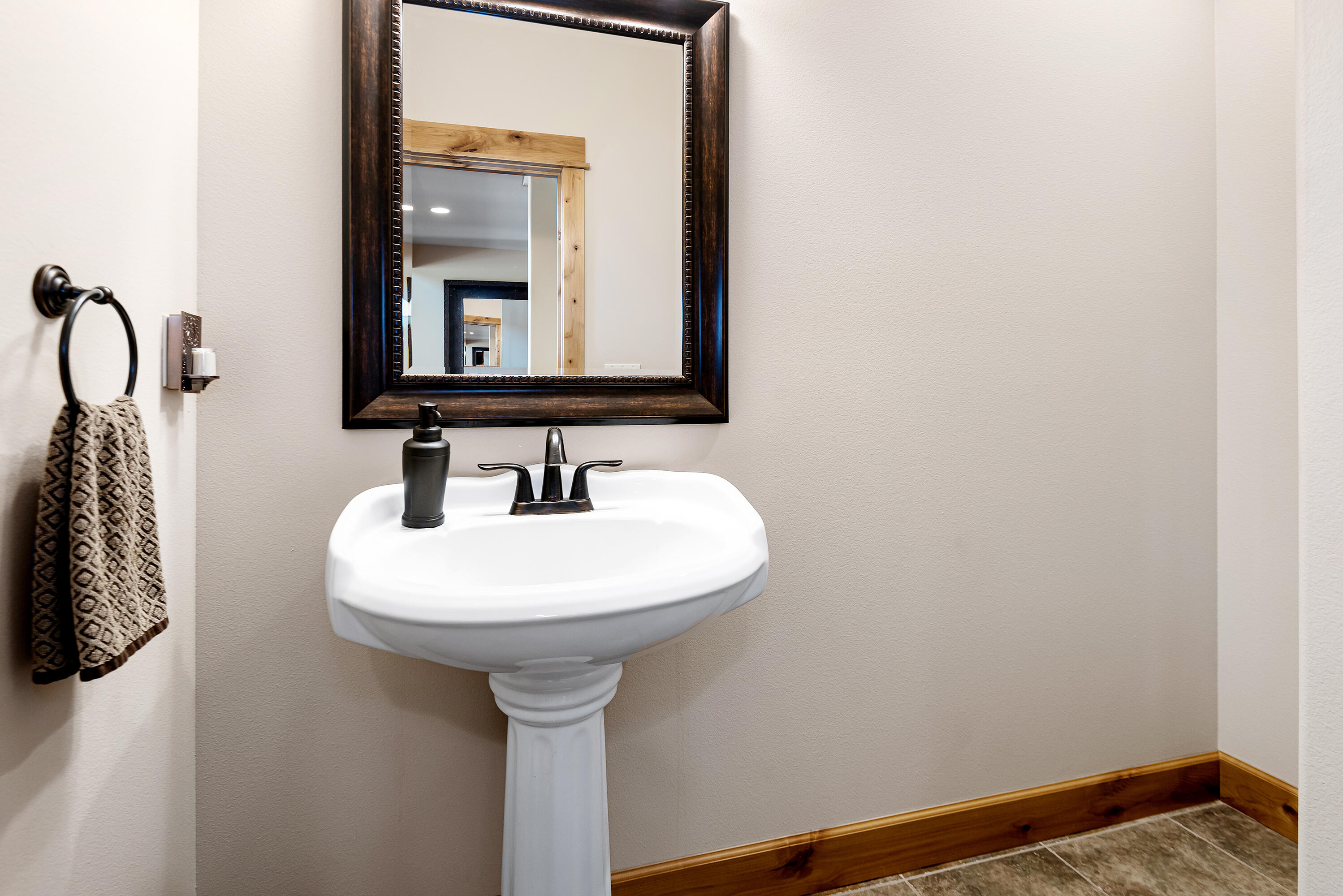 Ridge At Eagle Crest - Residential