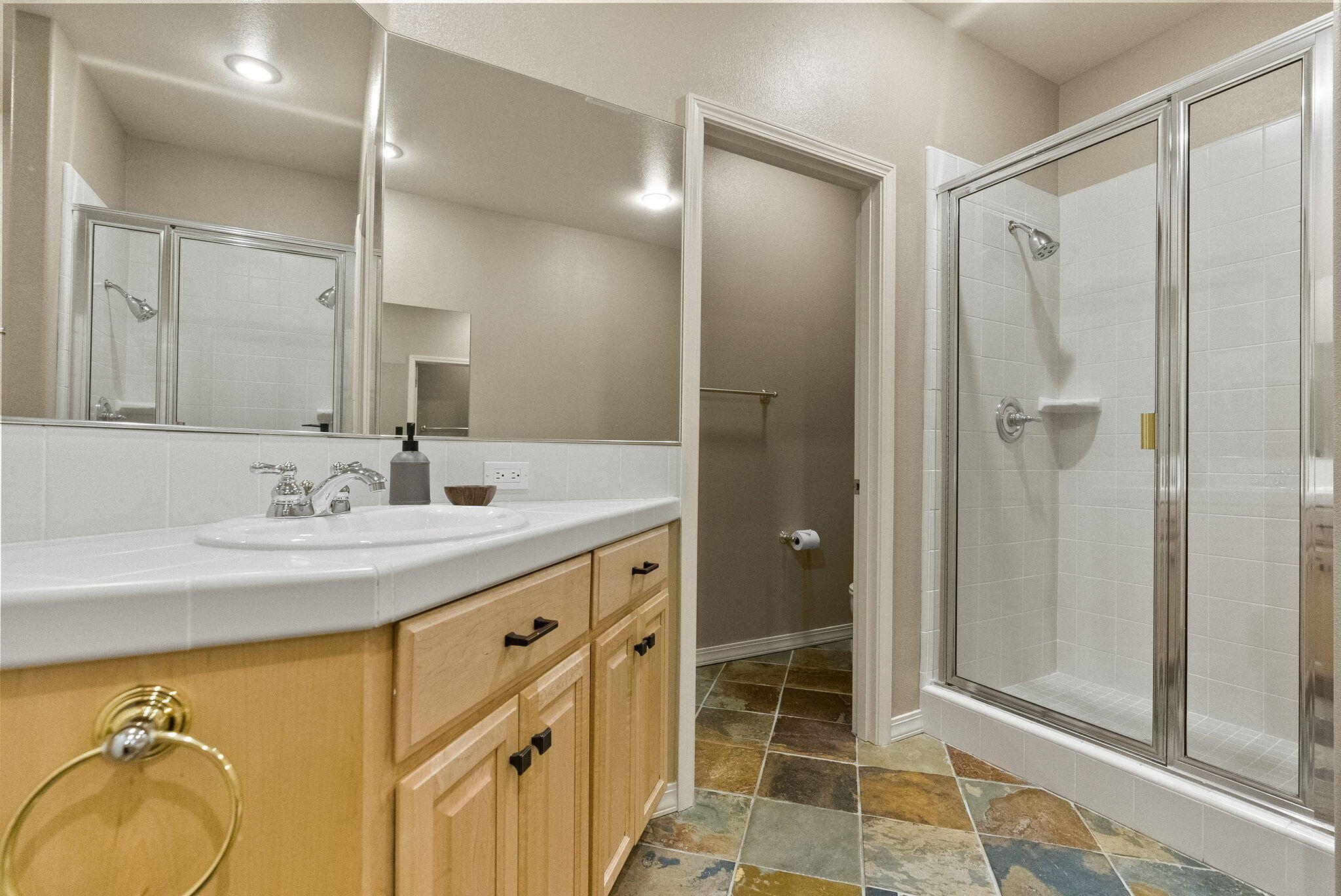 Broken Top - Residential