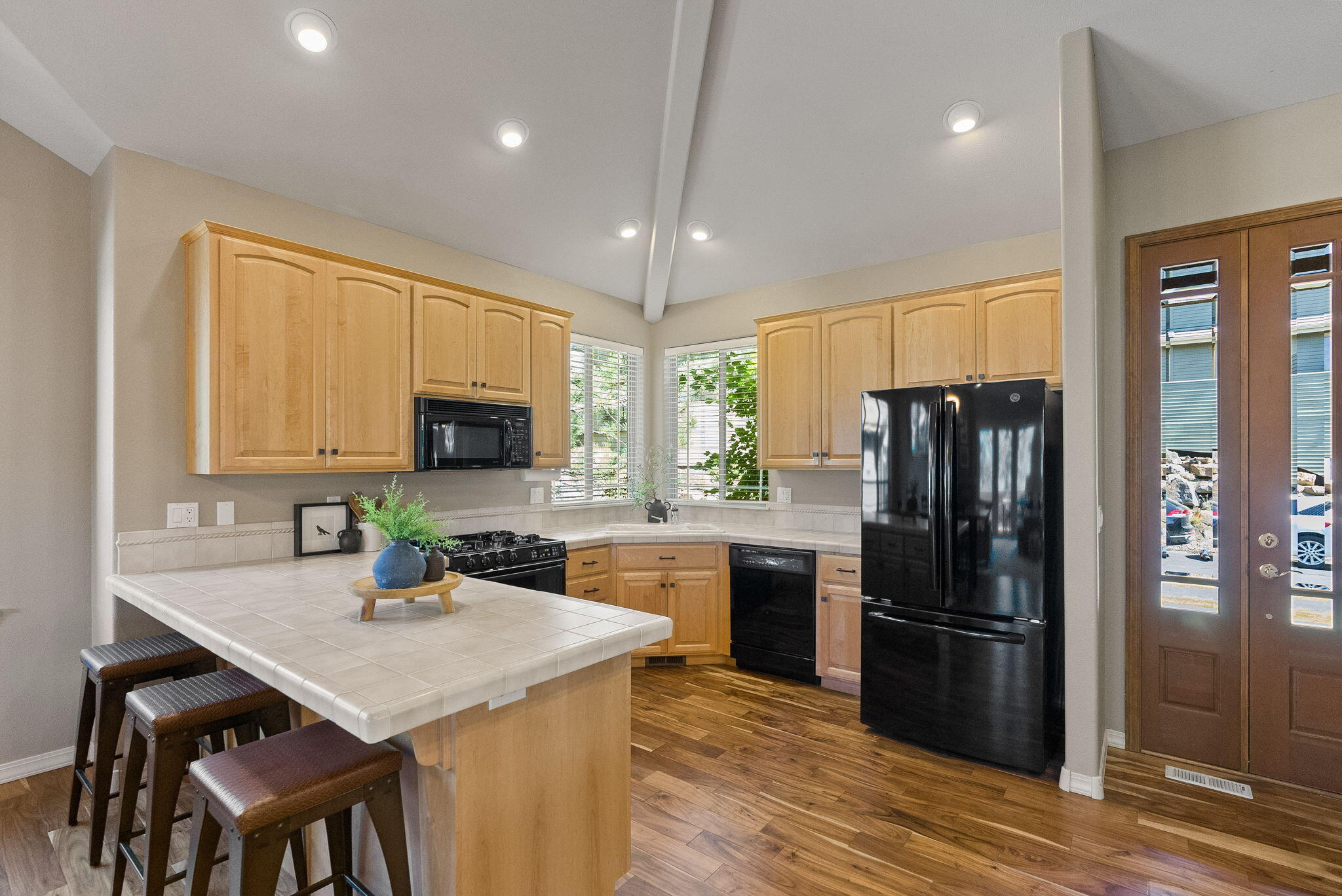 Broken Top - Residential