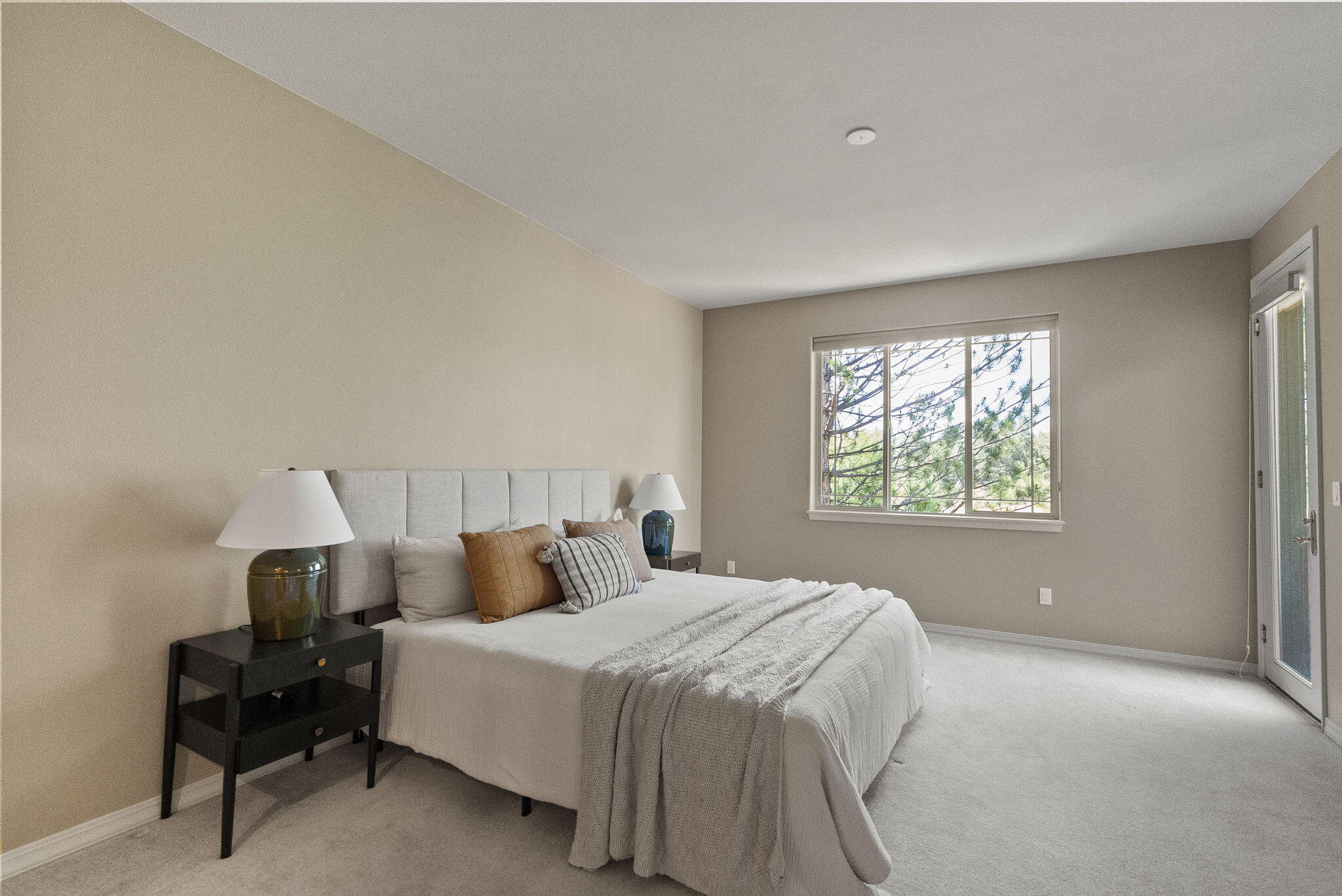 Broken Top - Residential