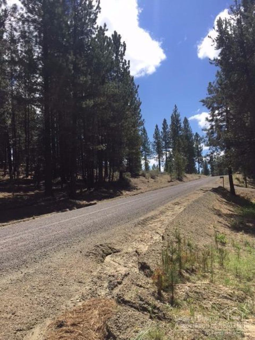 Over 1/2 an acre in Deschutes River Recreation Home Sites! Extremely close to national forest lands, the Deschutes River, and only minutes from LaPine State Park.