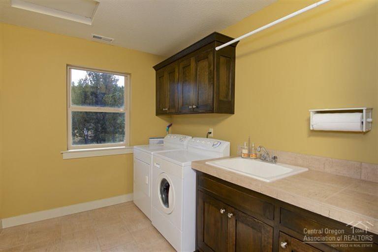 Mountain Ridge Est. - Residential