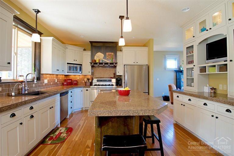 Mountain Ridge Est. - Residential