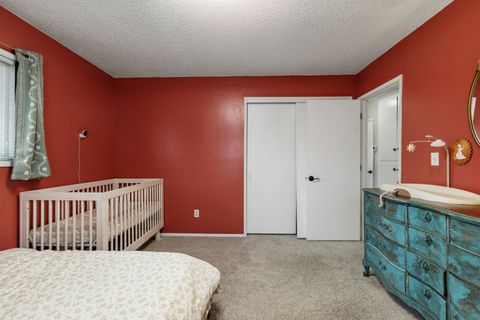 Tiny photo for 4816 Sumac Avenue, Klamath Falls, OR 97603 (MLS # 220216912)