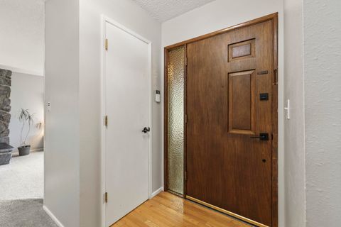 Tiny photo for 4816 Sumac Avenue, Klamath Falls, OR 97603 (MLS # 220216912)