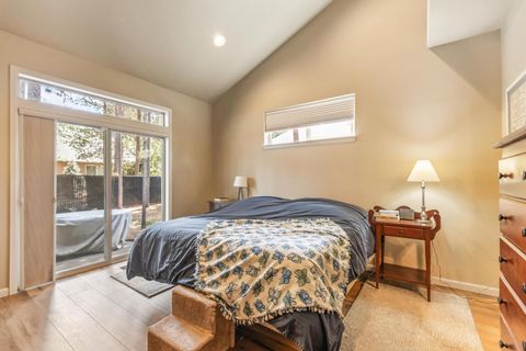 Tiny photo for 51874 Trapper George Lane, La Pine, OR 97739 (MLS # 220221872)
