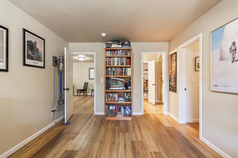 Tiny photo for 51874 Trapper George Lane, La Pine, OR 97739 (MLS # 220221872)