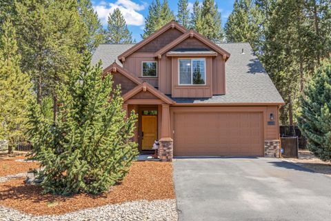 Tiny photo for 51874 Trapper George Lane, La Pine, OR 97739 (MLS # 220221872)
