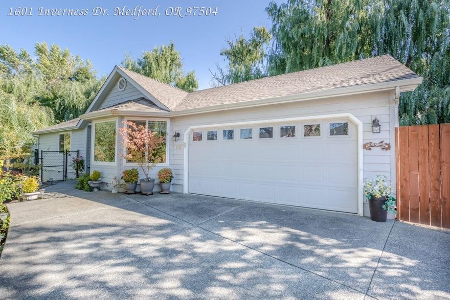 Amazing home tucked back off Inverness Drive, with beautiful landscaping and large trees makes it feel very private. Large master with vaulted ceiling and double vanity sink. The common area has vaulted ceilings and plenty of natural light. Spacious kitchen with plenty of counter space and overhead skylights. There is a year around creek off the back of the house and plenty of backyard space with a hot tub. Must Tour! Flood is $760 a year. 3D virtual tour available online and drone aerial available per request. Inspection is available online.