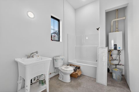 Tiny photo for 20440 Swalley Road, Bend, OR 97703 (MLS # 220215742)