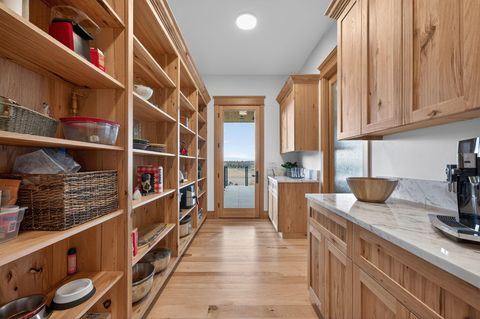 Tiny photo for 20440 Swalley Road, Bend, OR 97703 (MLS # 220215742)