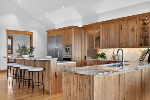 Tiny photo for 20440 Swalley Road, Bend, OR 97703 (MLS # 220215742)