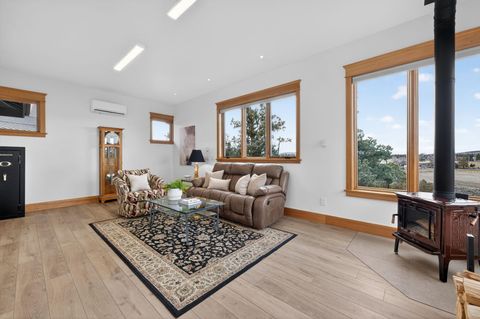 Tiny photo for 20440 Swalley Road, Bend, OR 97703 (MLS # 220215742)