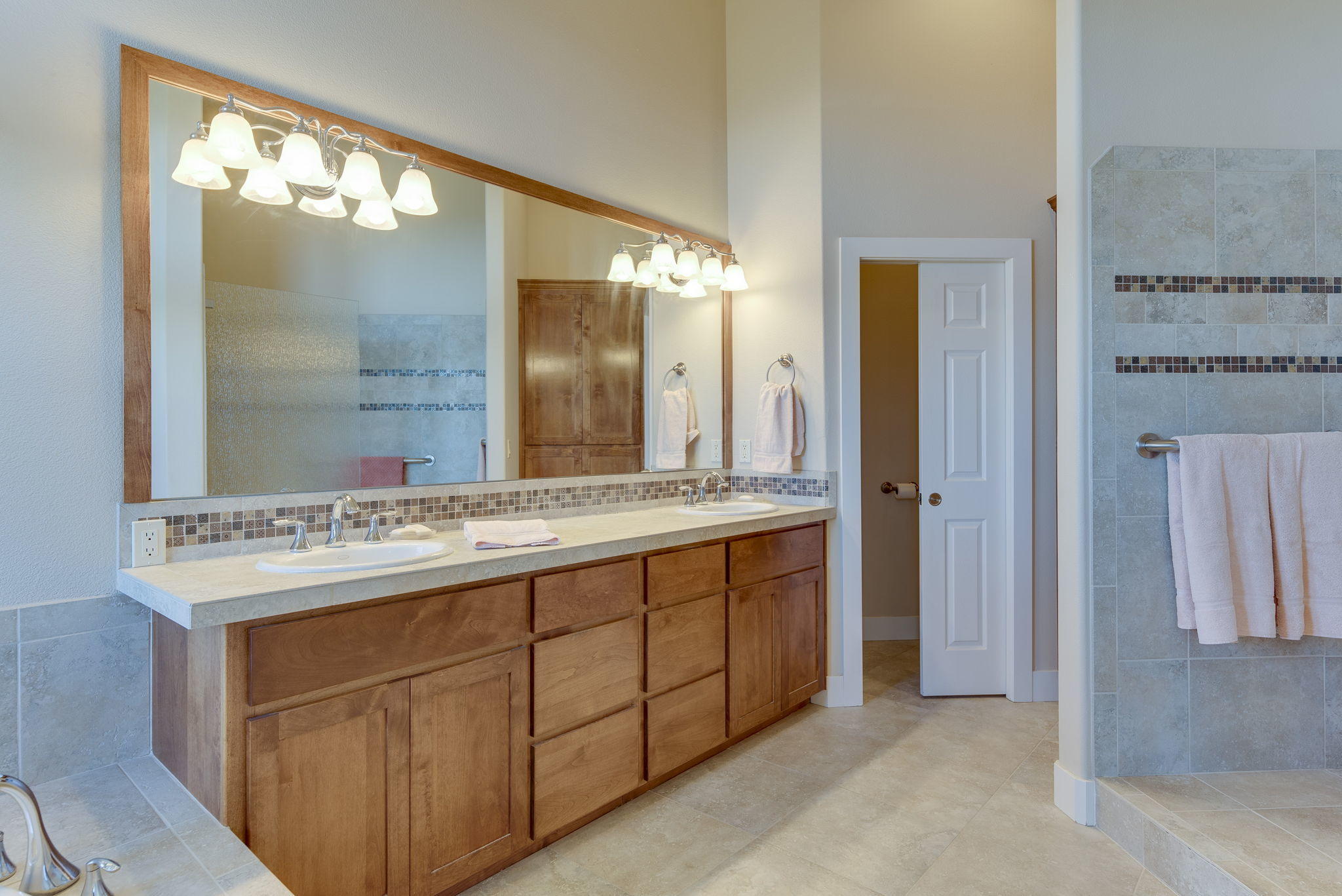 Eagle Crest - Residential