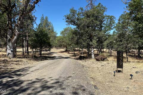 Tiny photo for 2579 Old Ferry Road, Shady Cove, OR 97539 (MLS # 220227217)