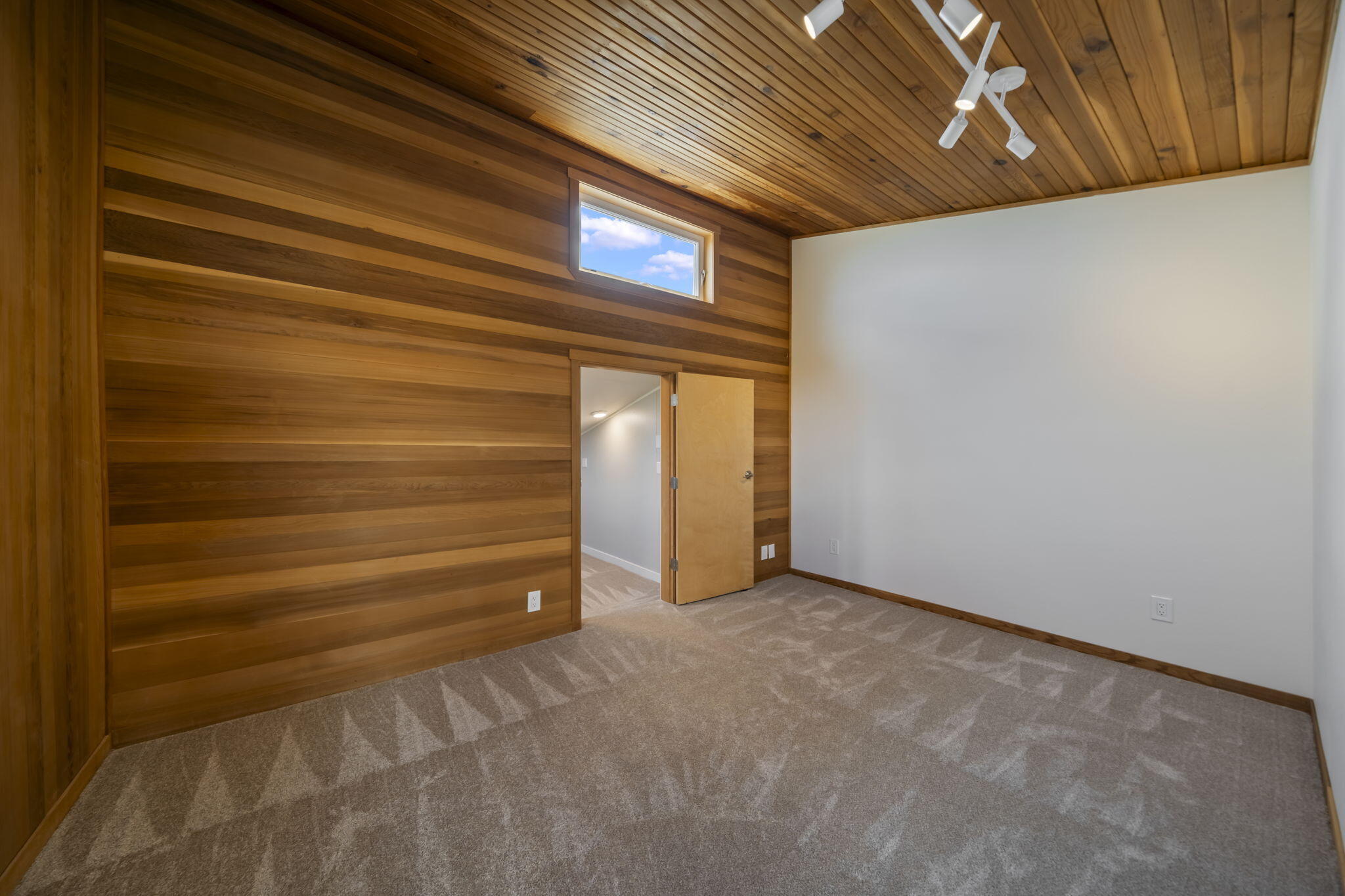 Sundance East - Residential