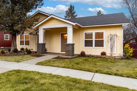 Tiny photo for 20634 Hummingbird Lane, Bend, OR 97702 (MLS # 220215221)
