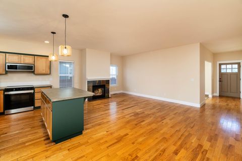 Tiny photo for 20634 Hummingbird Lane, Bend, OR 97702 (MLS # 220215221)