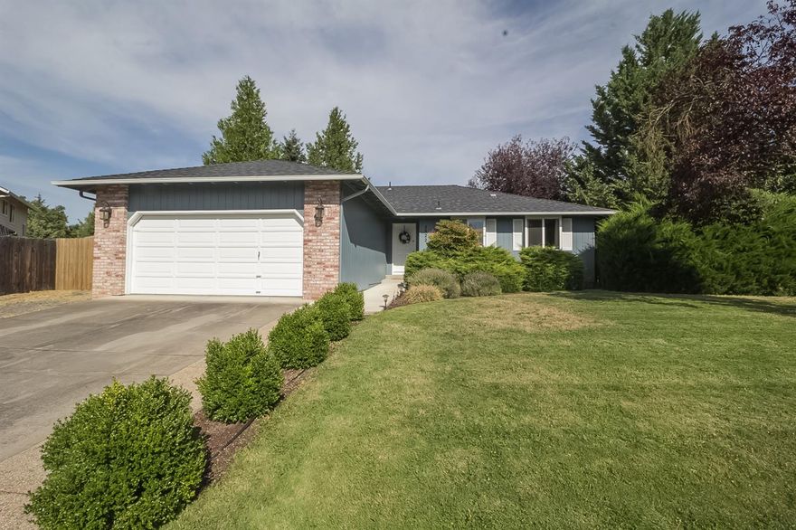 Come tour this immaculate home in desirable East Medford featuring 3 bed/2 bath, 1280 square feet, open floor plan with great room, many windows offering natural light, recessed lighting and more. The warm kitchen has views out of the front of the house and opens to dining area and living space. The exterior features a nice patio overlooking a good sized back yard and has RV parking. This home is close to Abraham Lincoln Elementary school, shopping, restaurants, and medical facilities. This wonderful home won't last long.