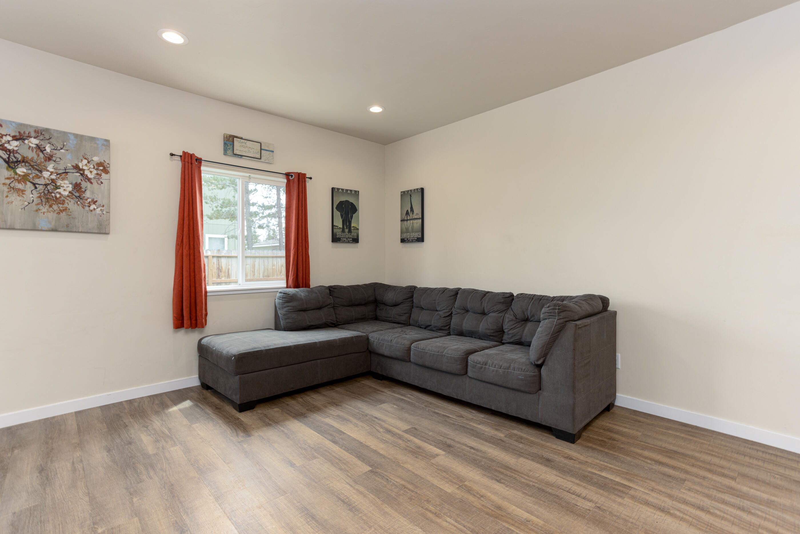 Huntington Meadows - Residential